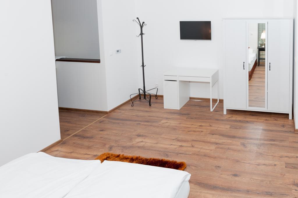 Villa Ladoven Luxusny Apartman 124M2 Martin Eksteriør bilde